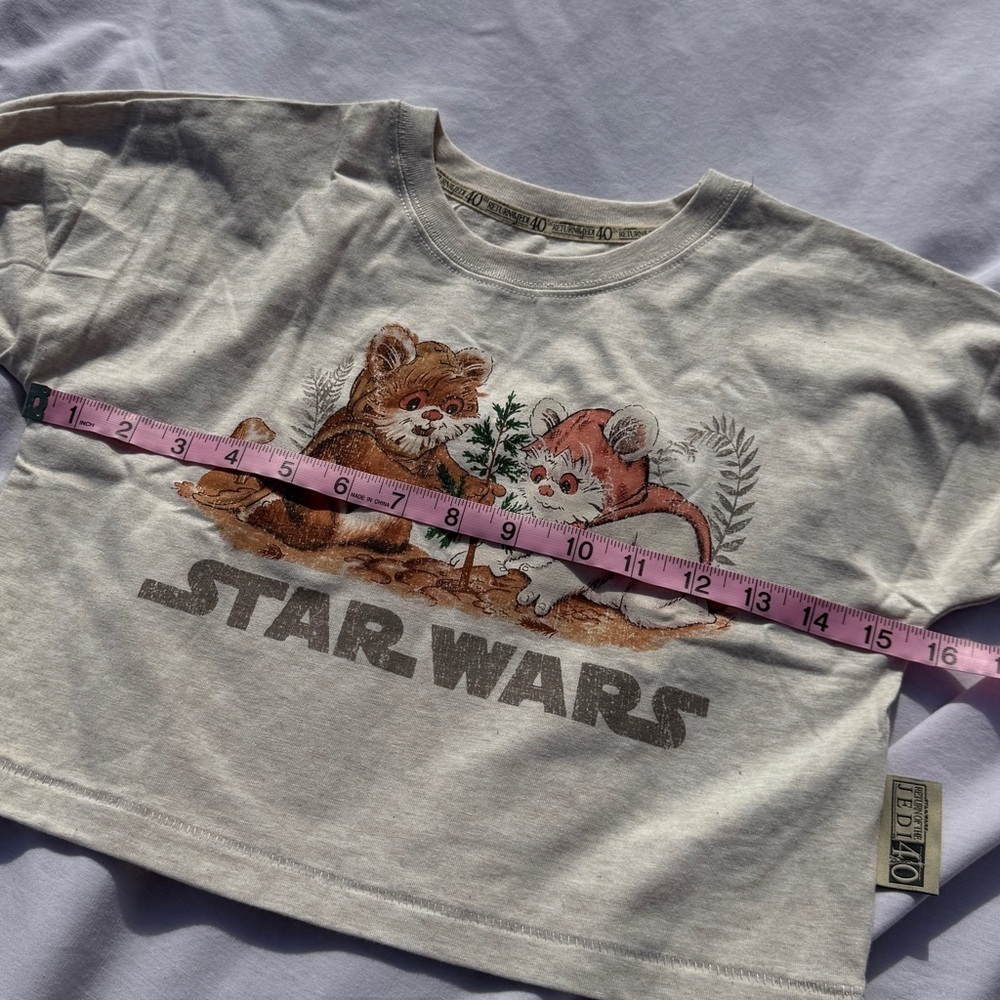 Star Wars Ewok Kids Tee NWT Size 5/6 Return of the Jedi 40th Anniversary Disney - Picture 4 of 8